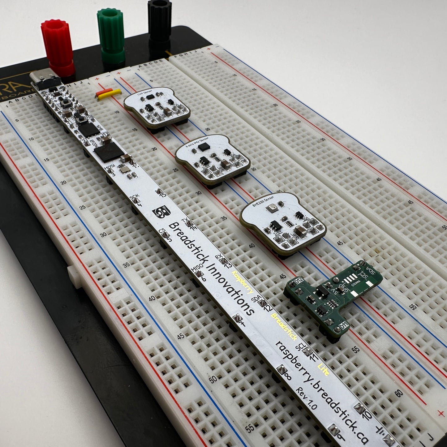 I2C Bus Rail Adapter - Breadstick Innovations