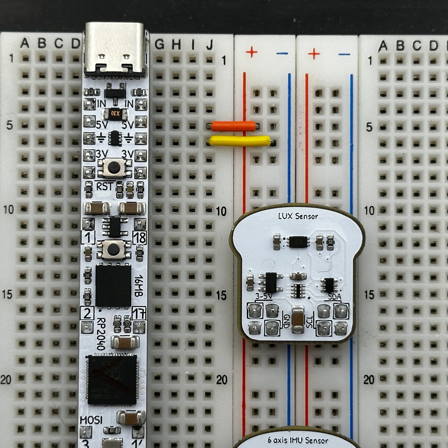 I2C Bus Rail Adapter - Breadstick Innovations