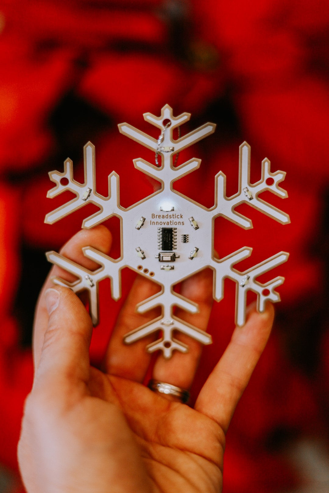 Snowflake - LED ornament with battery - Breadstick Innovations